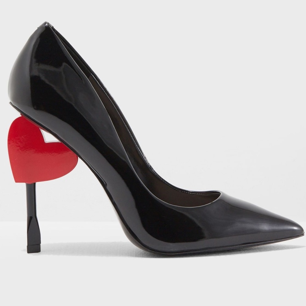 ISO:Aldo cupid heart heels